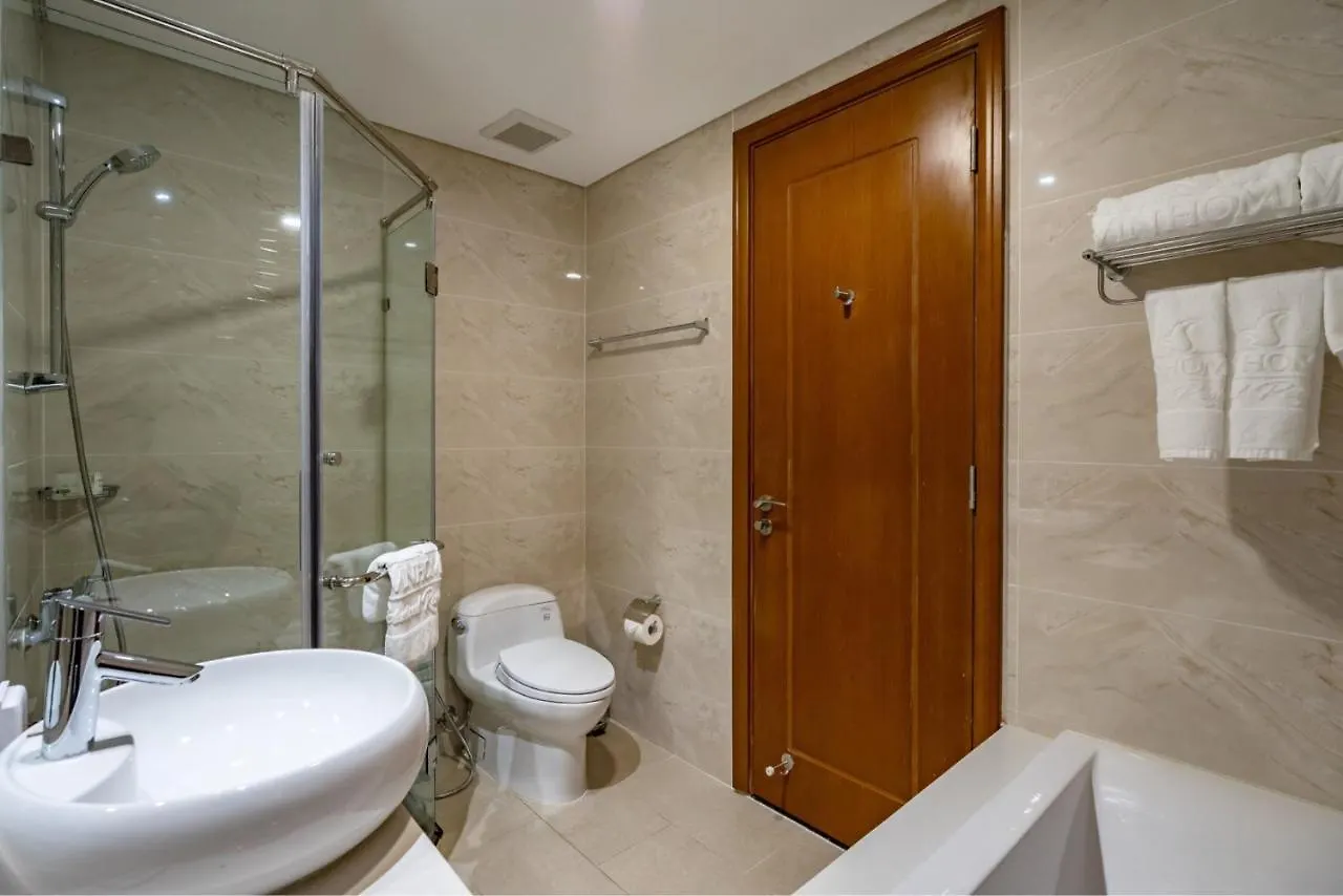 Luxury Vinhomes Central Park Humi Apartment 호치민