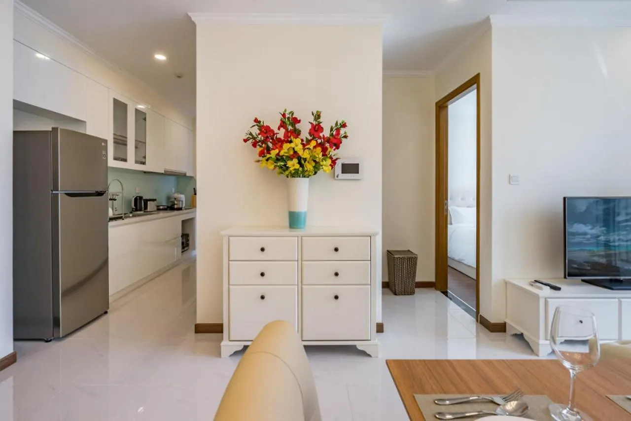 Luxury Vinhomes Central Park Humi Apartment Ho Chi Minh City