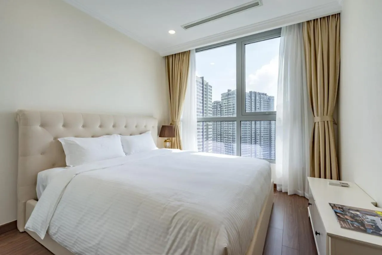 Luxury Vinhomes Central Park Humi Apartment Ho Chi Minh City